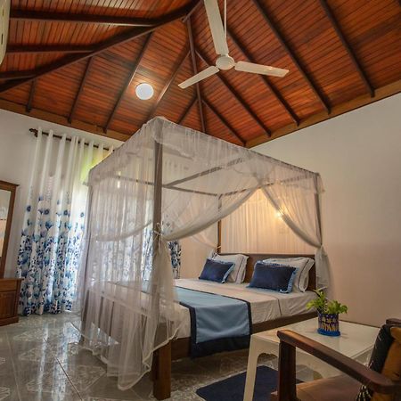 Three Shades Bed & Breakfast Galle Bagian luar foto