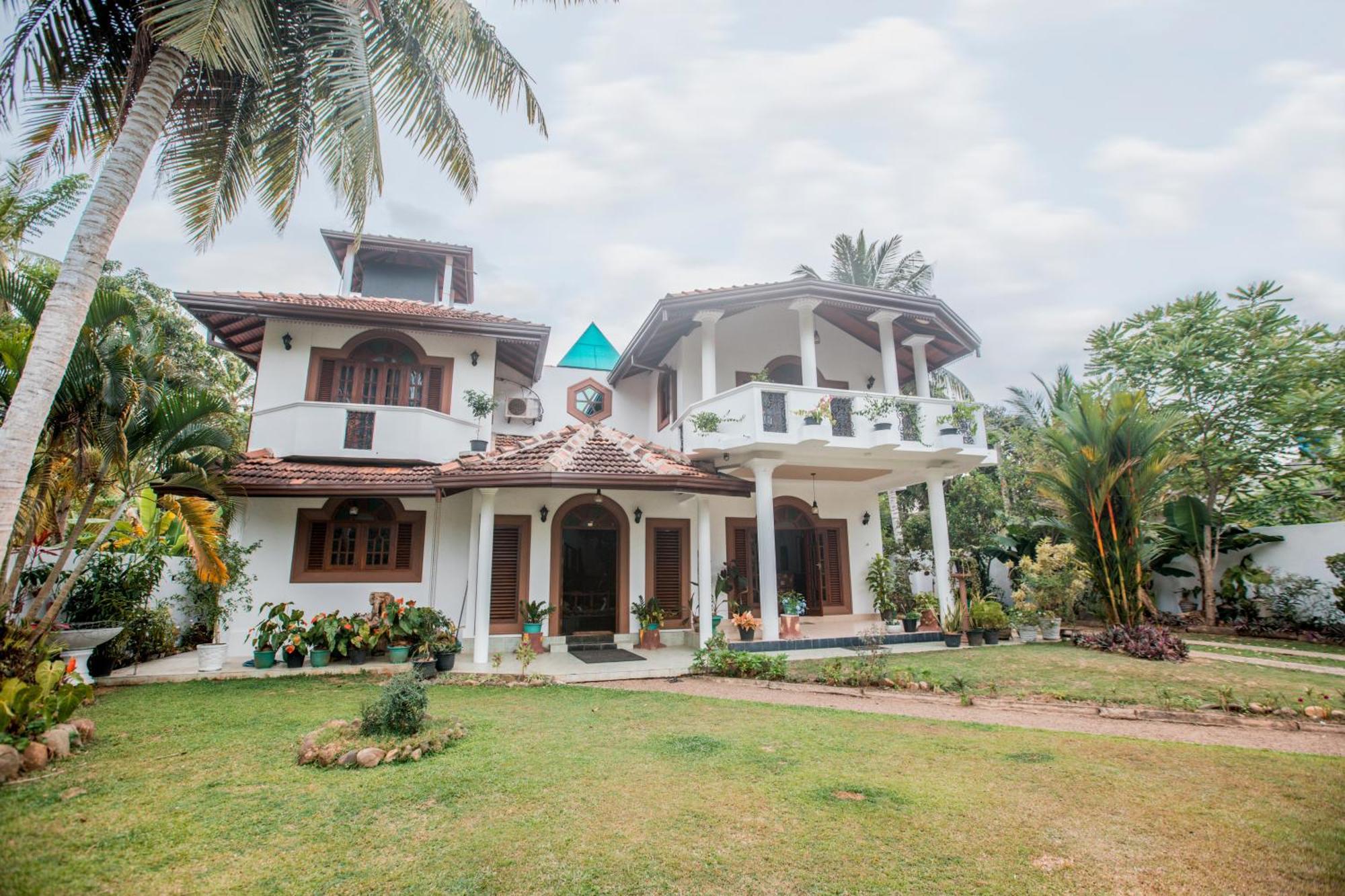 Three Shades Bed & Breakfast Galle Bagian luar foto
