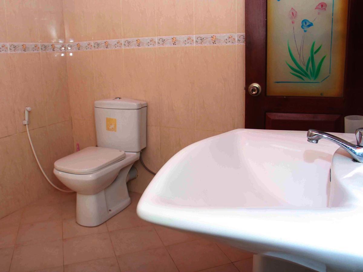 Three Shades Bed & Breakfast Galle Bagian luar foto