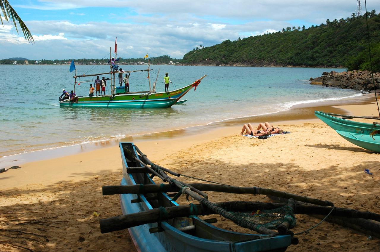 Three Shades Bed & Breakfast Galle Bagian luar foto