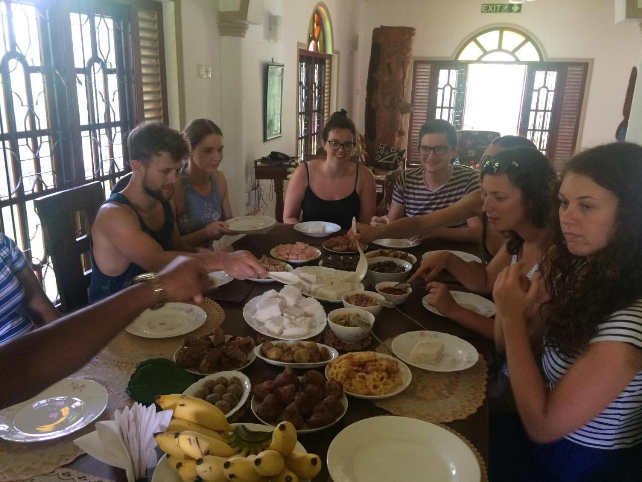 Three Shades Bed & Breakfast Galle Bagian luar foto